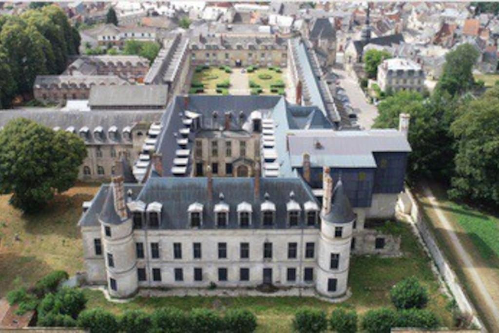 Chez Mily Joli Petit Duplex Plein Centre Villers Cotteret Draps Et Serviettes Fournis วิลแลร์-โคทเตเรต์ ภายนอก รูปภาพ