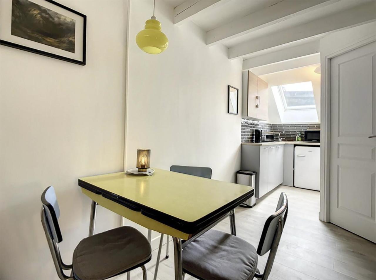 Chez Mily Joli Petit Duplex Plein Centre Villers Cotteret Draps Et Serviettes Fournis วิลแลร์-โคทเตเรต์ ภายนอก รูปภาพ